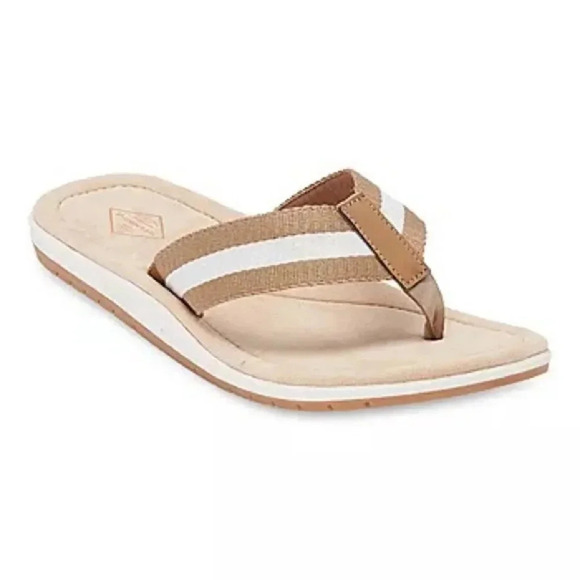 St. John's Bay Mens Flip-Flops Small 7/8 Tan and White - Picture 1 of 6